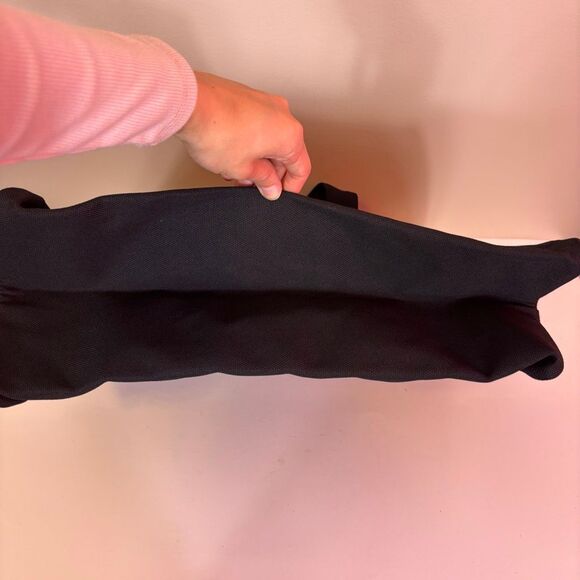 New Victoria's Secret Black VS Logo Laptop Bag - Picture 6 of 6